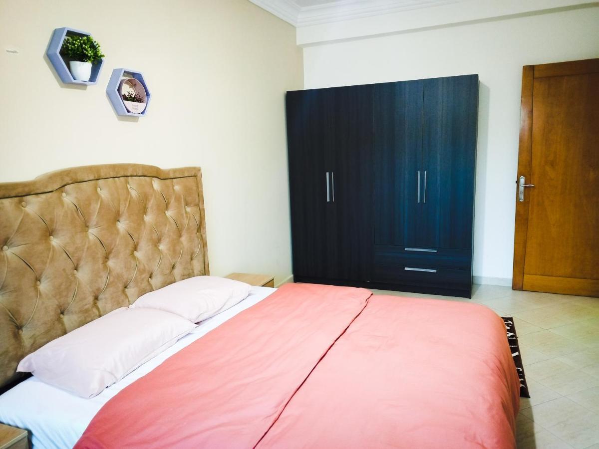 Fantastique Appartement Nouveau Meuble Avec Wifi & Netflix A Proximite Du Marjane Tanger Buitenkant foto